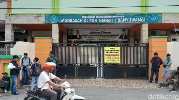 Keracunan Massal di Banyuwangi: 112 Siswa MAN 1 Tumbang Usai Santap Menu Makan Bergizi Gratis