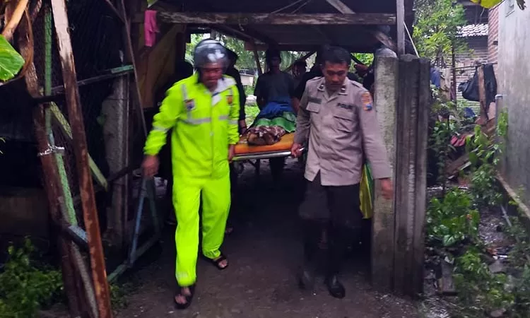 Hendak Hidupkan Pompa Air, Pria di Beji Pasuruan Ditemukan Tewas oleh Istrinya di Kolam Ikan