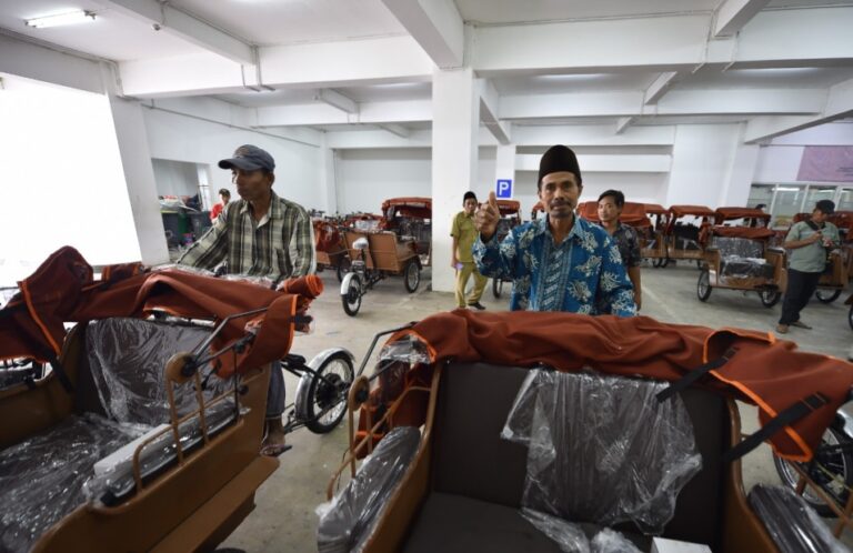 Bantuan Presiden Prabowo, 100 Becak Listrik “Next Generation” Siap Mengaspal di Pasuruan untuk Lansia