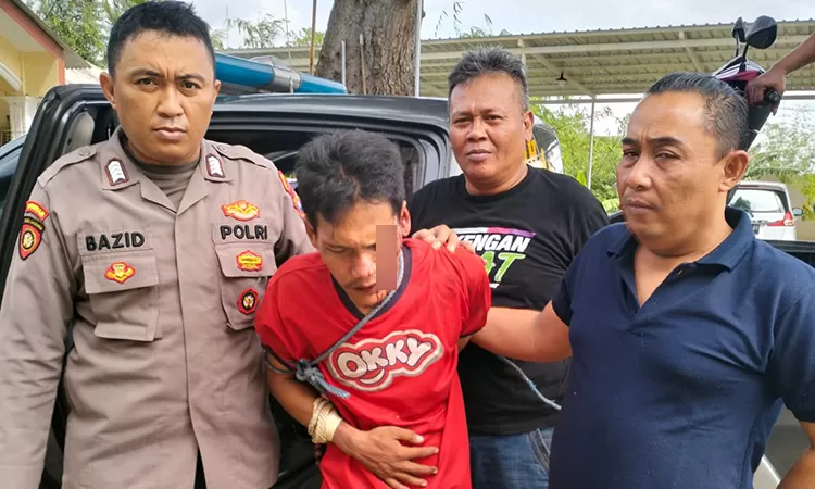 Aksi Nekat Berujung Fatal: Badut Pengamen di Purwosari Dimassa Setelah Gagal Gondol Motor yang Kuncinya Tertinggal