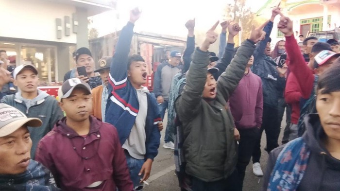 etegangan di Loket TNBTS Berujung Aksi Protes Sopir Jip Bromo