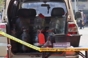 Akal Bulus Pria di Pasuruan Timbun Pertalite 250 Liter Sehari, Modalnya Pakai 5 Barcode Keluarga
